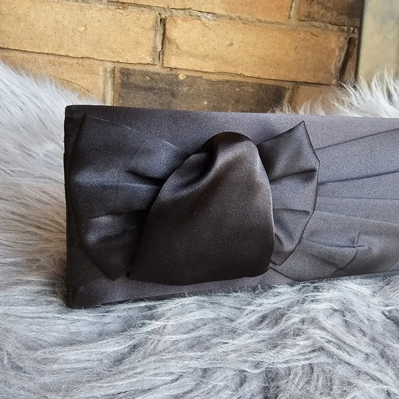 Jessica McClinton Black Bow Clutch - Picture 6 of 6